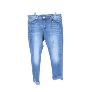 Blank NYC “The Reade” Faded Distressed Shredded Hem Stretch Jeans 31